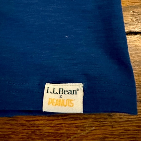 NWT • L.L. Bean x Peanuts T-shirt - Picture 4 of 4
